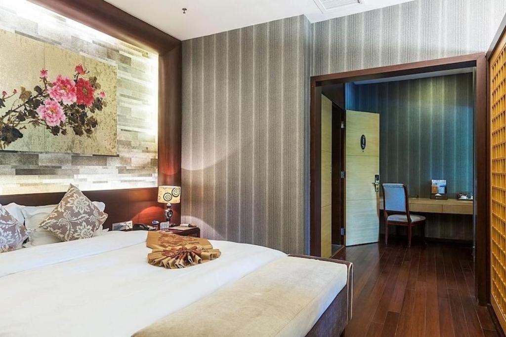 Suzhou Phoenix Hotspring Resort Zhangjiagang Экстерьер фото