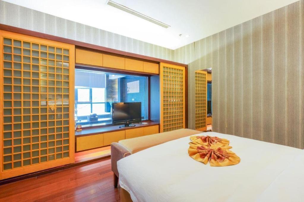 Suzhou Phoenix Hotspring Resort Zhangjiagang Экстерьер фото