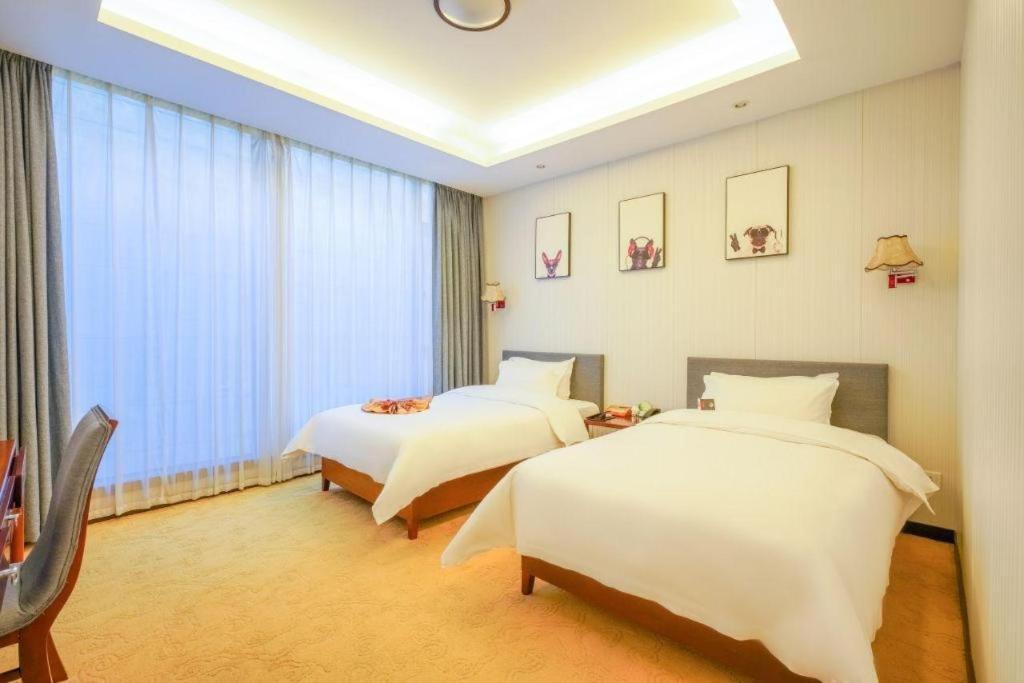 Suzhou Phoenix Hotspring Resort Zhangjiagang Экстерьер фото
