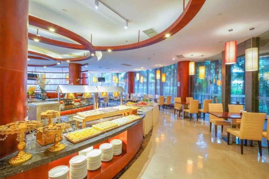Suzhou Phoenix Hotspring Resort Zhangjiagang Экстерьер фото