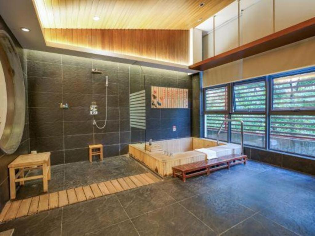 Suzhou Phoenix Hotspring Resort Zhangjiagang Экстерьер фото